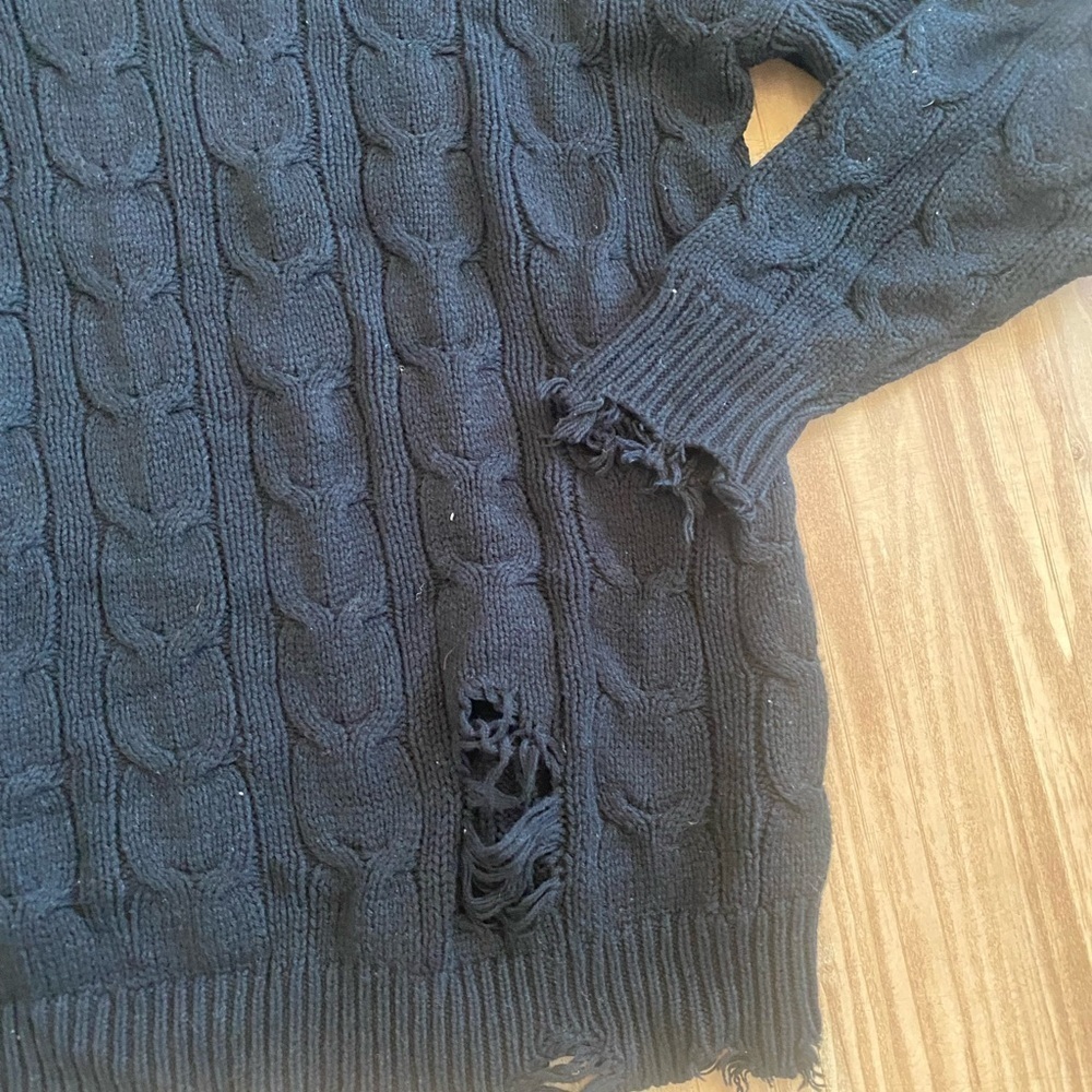 Forever 21 Ripped Style Sweater - Picture 6 of 8